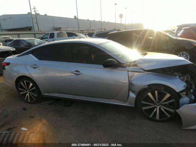 1N4BL4CV6MN314832 Nissan Altima 2.5 Sr
