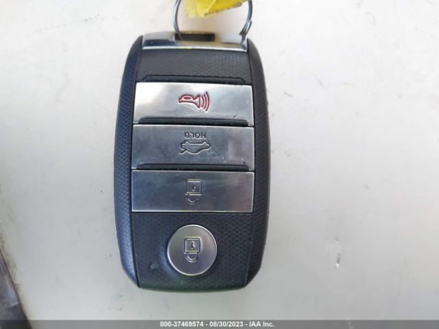 5XXGT4L32KG295624 KIA Optima S