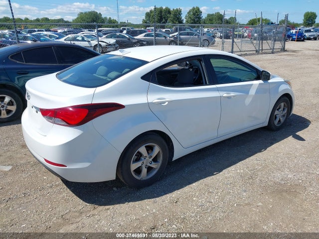 Hyundai ELANTRA SE 2015 5NPDH4AEXFH557442 Image 4