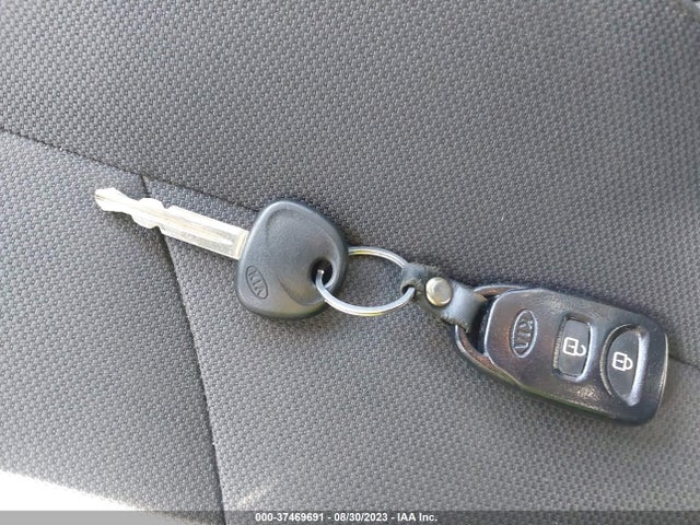 37469691 :رقم المزاد ، KNDJT2A27A7165673 vin ، 2010 Kia Soul + مزاد بيع