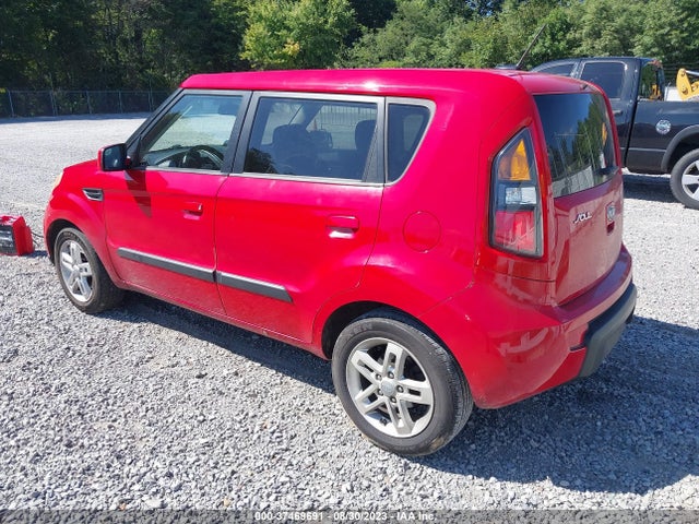 37469691 :رقم المزاد ، KNDJT2A27A7165673 vin ، 2010 Kia Soul + مزاد بيع