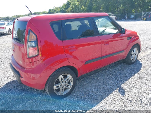 37469691 :رقم المزاد ، KNDJT2A27A7165673 vin ، 2010 Kia Soul + مزاد بيع