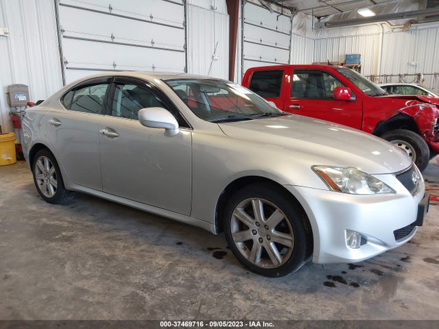 2008 LEXUS IS 250 VIN: JTHCK262785018570