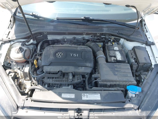 3VW817AU9FM059318 Volkswagen Golf Tsi S