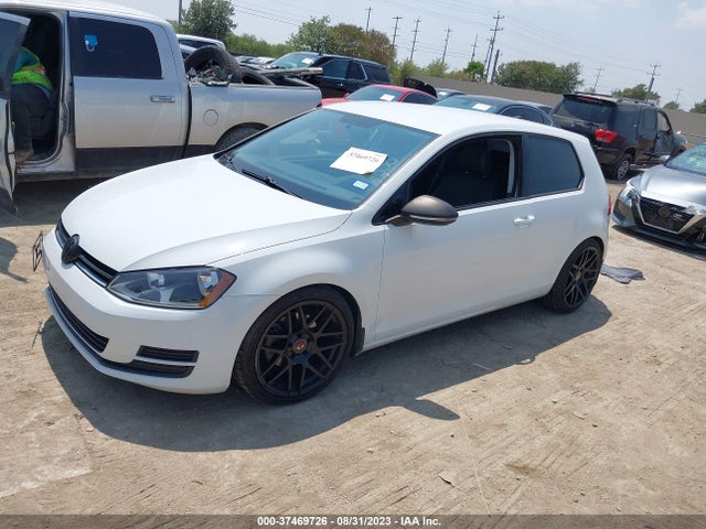 3VW817AU9FM059318 Volkswagen Golf Tsi S