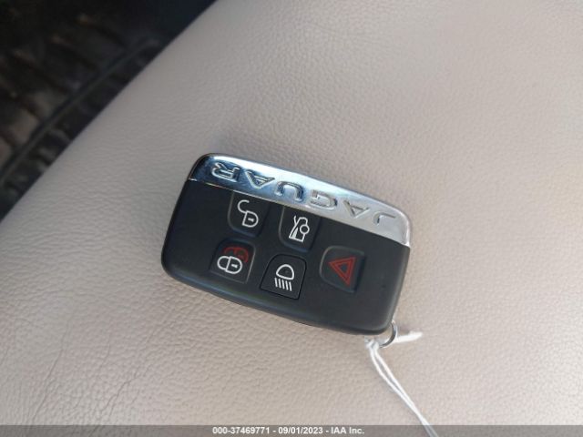 SAJAK4BVXHA955314 Jaguar Xe 35t Prestige