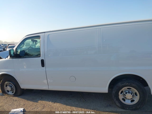 Chevrolet EXPRESS CARGO VAN 2018 1GCWGAFG7J1904407 Image 6