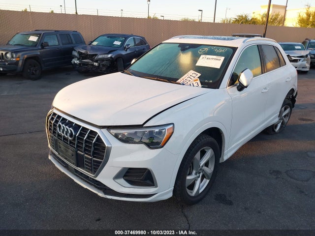 WA1AECF35K1077253 Audi Q3 PREMIUM