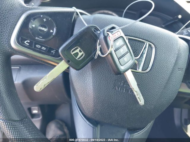 SHHFK7H22HU215006 Honda Civic Hatchback Lx