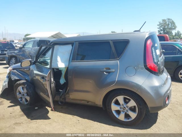 KNDJN2A21H7477931 KIA Soul Base