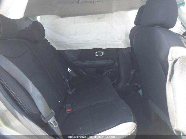 KNDJN2A21H7477931 KIA Soul Base