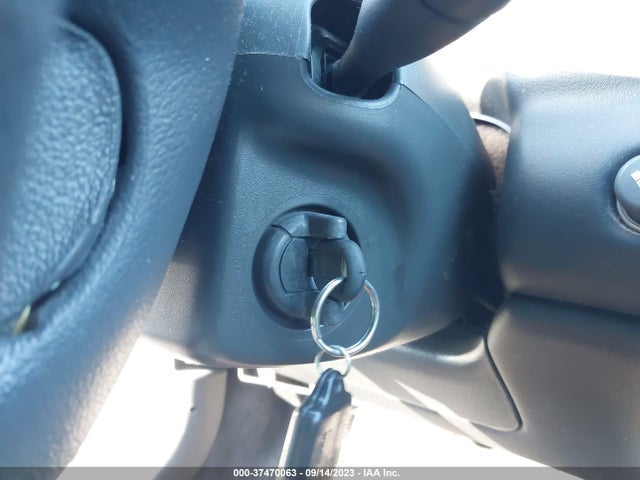 1996 PONTIAC GRAND AM SE VIN: 1G2NE52M9TM527895