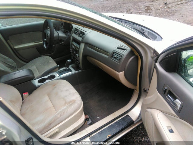 2010 MERCURY MILAN VIN: 3MEHM0HA1AR618786