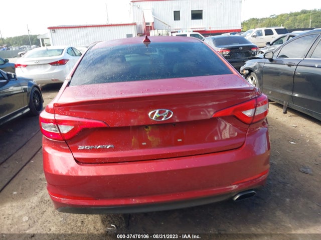 2015 HYUNDAI SONATA 2.4L SE VIN: 5NPE24AF9FH026604