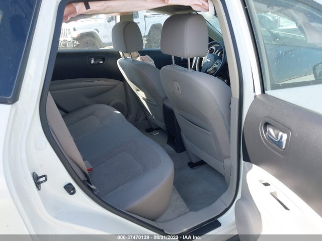 2015 NISSAN ROGUE SELECT S VIN: JN8AS5MT0FW661828