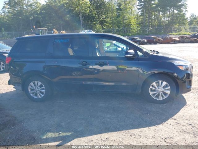 KNDMB5C14J6382853 KIA SEDONA LX