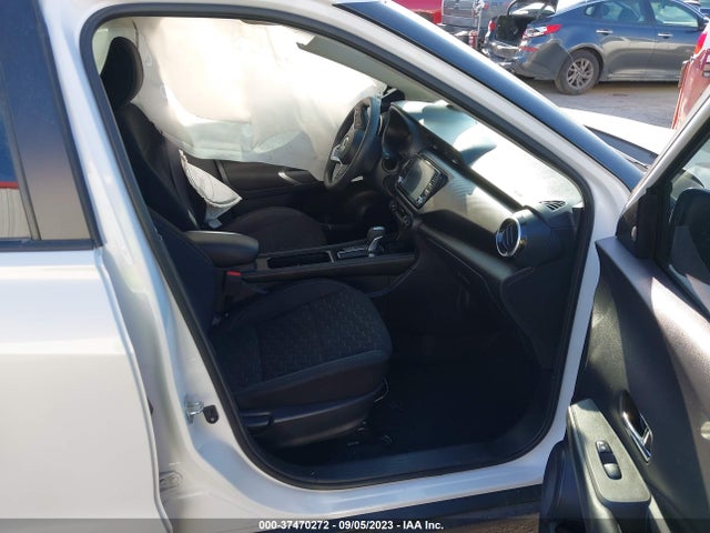 2021 NISSAN KICKS SV VIN: 3N1CP5CV0ML493638
