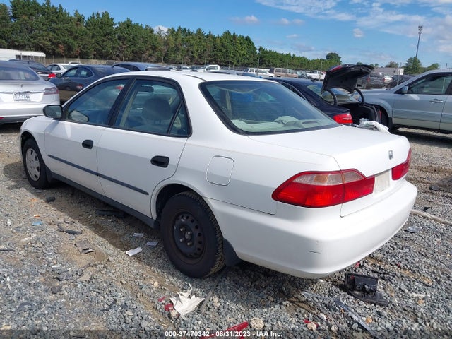 1998 HONDA ACCORD SDN DX VIN: 1HGCF8645WA011228