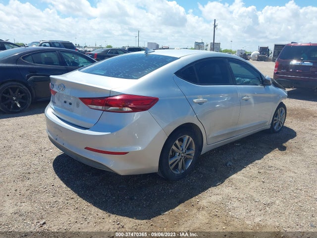 Hyundai ELANTRA SEL 2018 5NPD84LF1JH227686 Image 11
