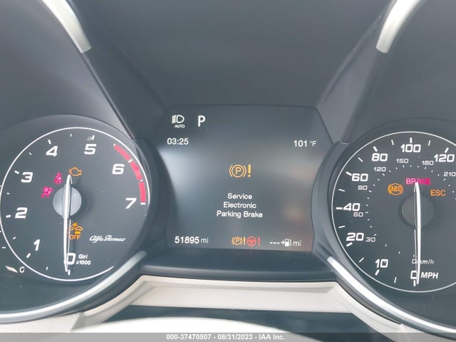 ZARFAECN8J7581676 Alfa Romeo Giulia Ti Sport