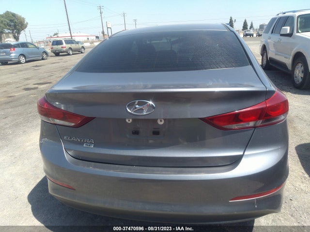 Hyundai ELANTRA SE 2018 5NPD74LF1JH270038 Image 8