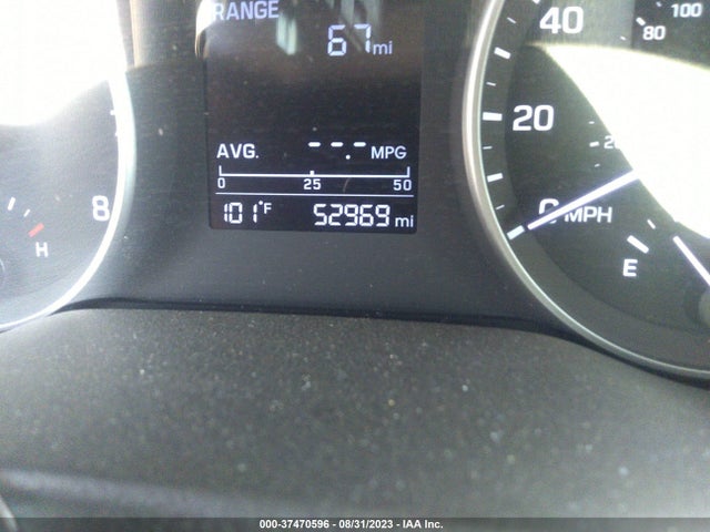 Hyundai ELANTRA SE 2018 5NPD74LF1JH270038 Image 13