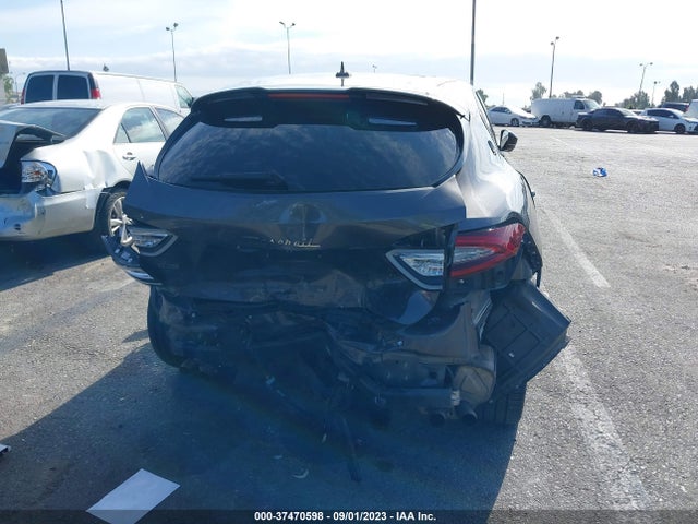 2020 Maserati Levante, VIN: ZN661ZUAXLX342712