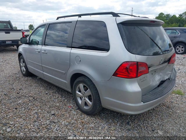 2010 VOLKSWAGEN ROUTAN SE VIN: 2V4RW3D1XAR388507
