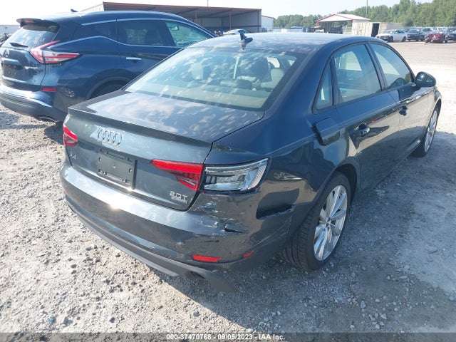 WAUANAF45HN005812 Audi A4 PREMIUM