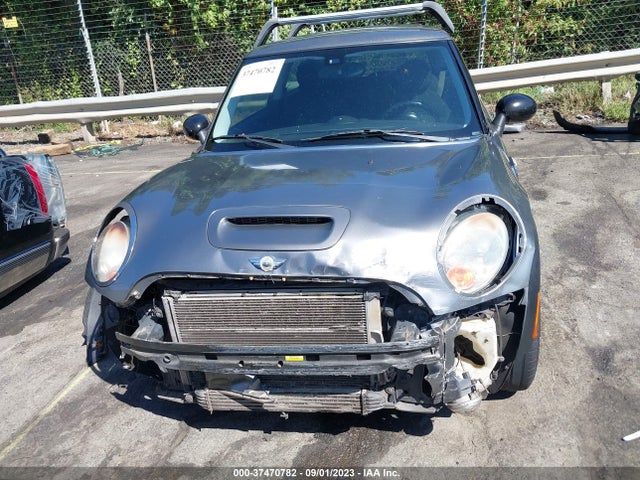 2009 MINI COOPER HARDTOP S VIN: WMWMF73579TT94668