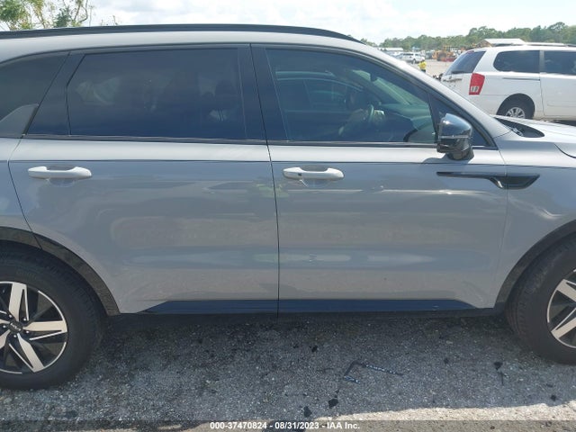 KIA SORENTO EX 2023 5XYRH4LF8PG198032 Image 13