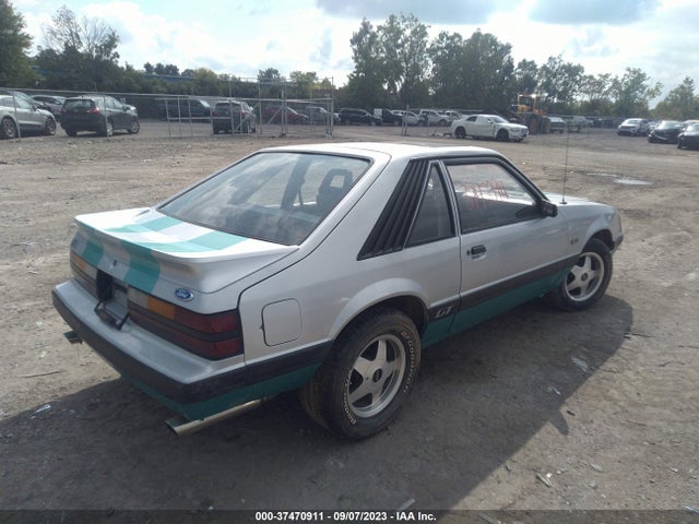1985 FORD MUSTANG LX/GT VIN: 1FABP28M5FF176397