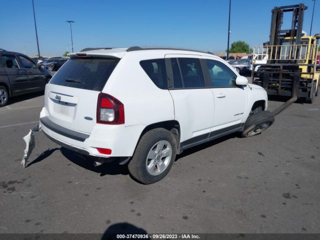 1C4NJCEA1GD742335 Jeep Compass Latitude