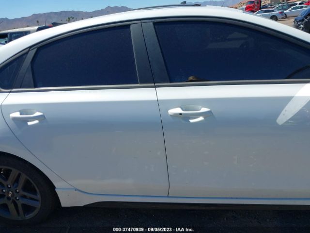 3KPF34AD6ME299615 KIA Forte Gt-line