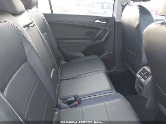 3VV3B7AX1MM048087 Volkswagen TIGUAN SE