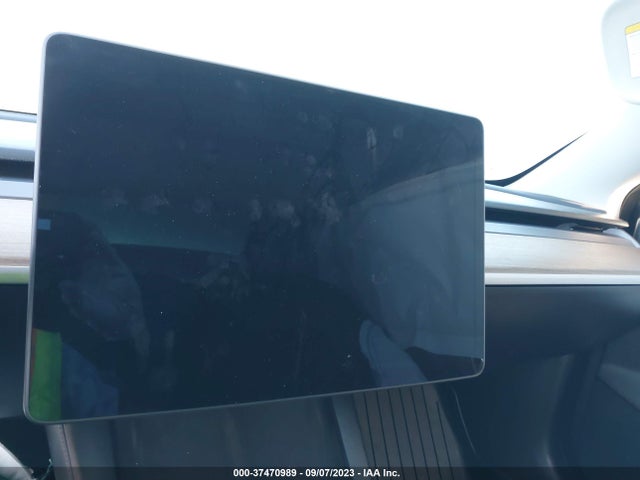2021 Tesla 3, VIN: 5YJ3E1EA3MF870886