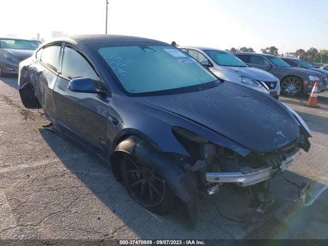 2021 Tesla 3, VIN: 5YJ3E1EA3MF870886