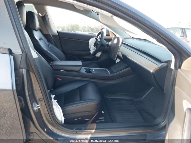 5YJ3E1EA3MF870886 Tesla Model 3 Standard Range Plus