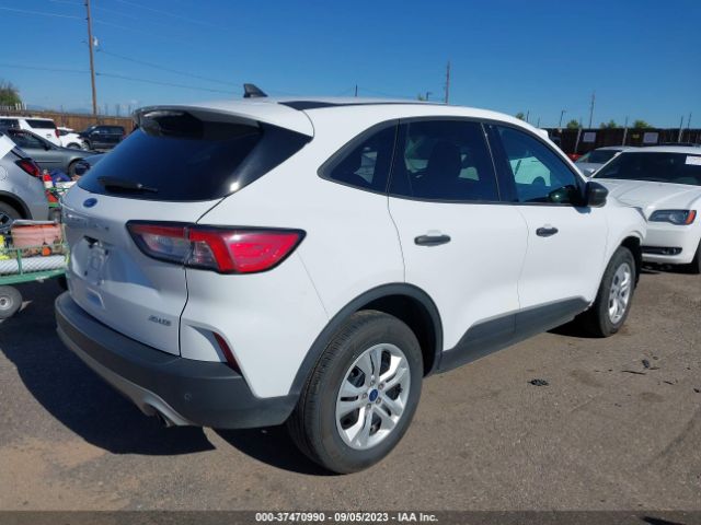 1FMCU9F62NUA67910 Ford ESCAPE S