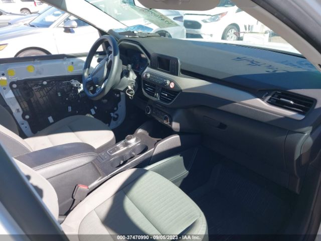 1FMCU9F62NUA67910 Ford ESCAPE S