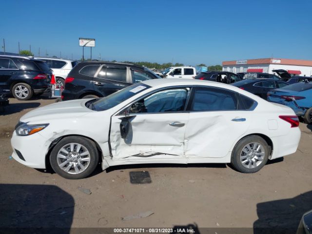 1N4AL3APXHN309696 Nissan Altima 2.5 S