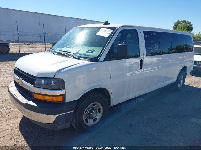 Chevrolet Express Passenger Lt 2020 1GAZGPFG2L1163949 Image 2