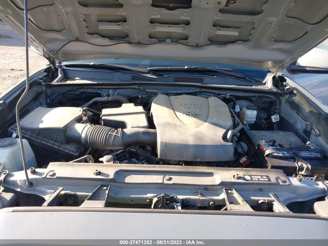 Toyota Tacoma 2018 5TFCZ5AN0JX162360 Image 10