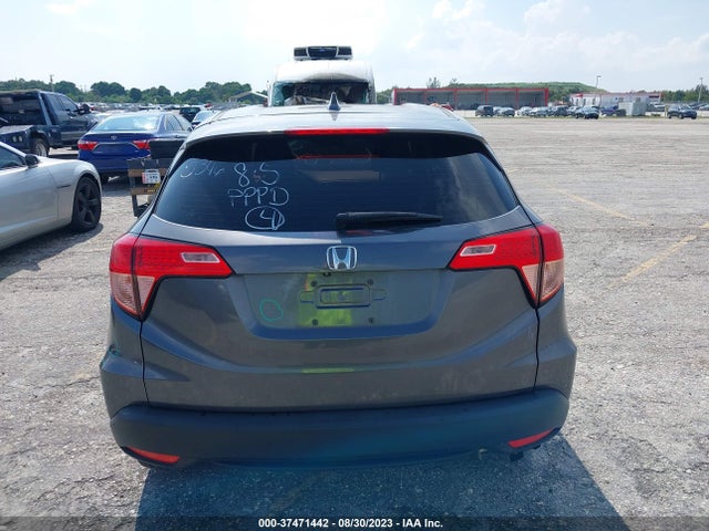 Honda HR-V LX 2018 3CZRU6H33JG705346 Image 16