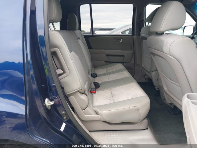 Honda PILOT LX 2015 5FNYF3H24FB001123 Image 8