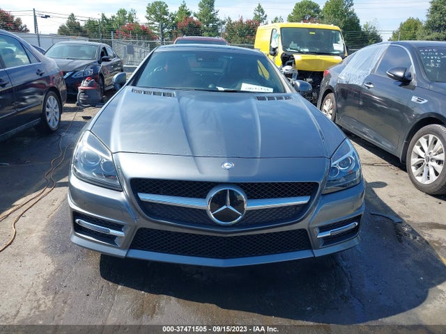 2016 Mercedes-Benz SLK-Class, VIN: WDDPK5HA6GF121082
