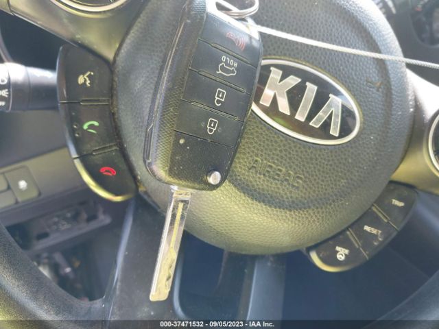 KNDJP3A53E7029566 KIA SOUL +