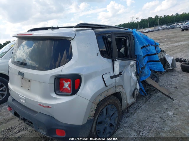 ZACCJBCB2JPH09057 Jeep Renegade Trailhawk