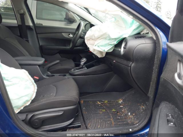 3KPF24AD6KE077043 KIA Forte Lxs