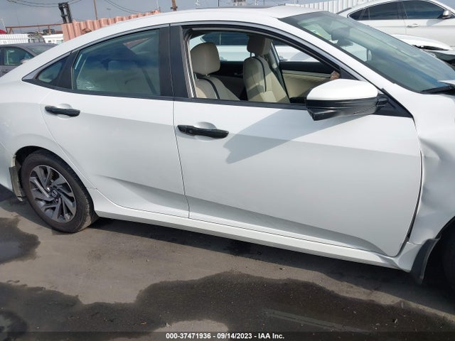 Honda Civic Sedan Ex 2018 2HGFC2F77JH573381 Image 13